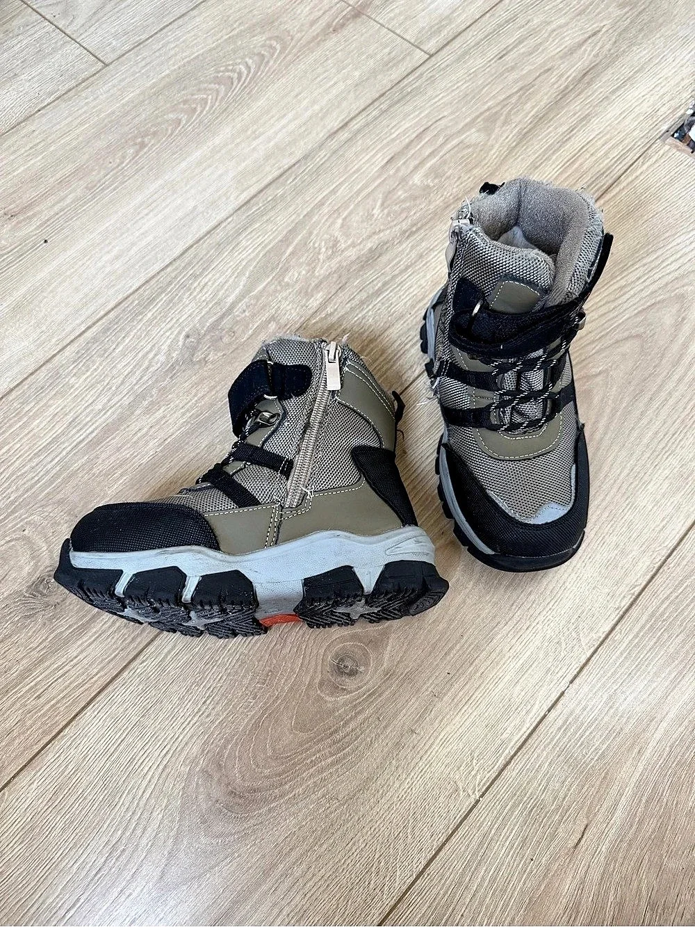 V Sport Kids Winter Boots Gray & Black EU 28